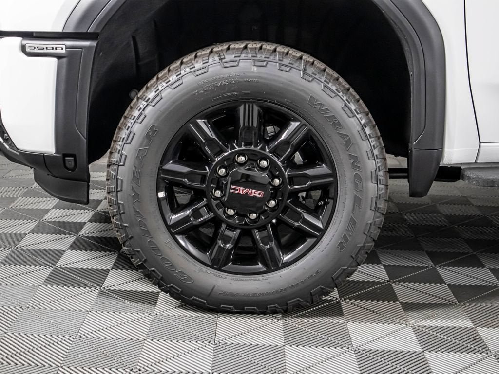 2026 GMC Sierra 3500 HD AT4