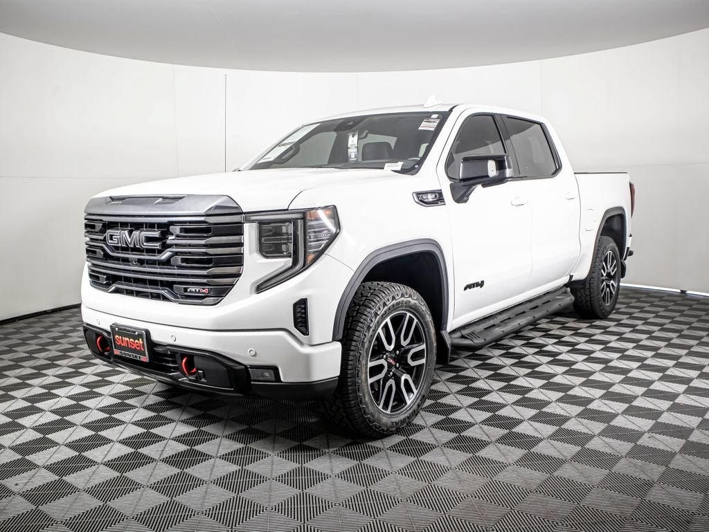 2024 GMC Sierra 1500 AT4
