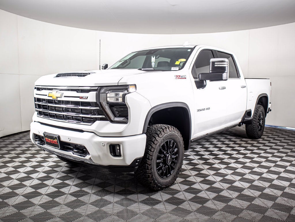 2025 Chevrolet Silverado 3500 HD LTZ