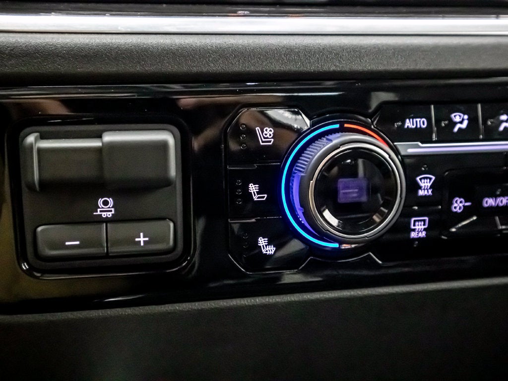 2025 Chevrolet Silverado 3500 HD LTZ