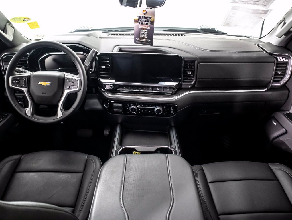 2025 Chevrolet Silverado 3500 HD LTZ