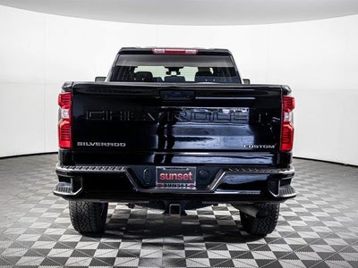 2024 Chevrolet Silverado 2500 HD Custom