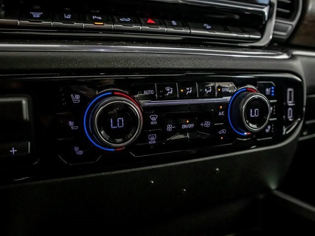 2024 Chevrolet Silverado 3500 HD High Country