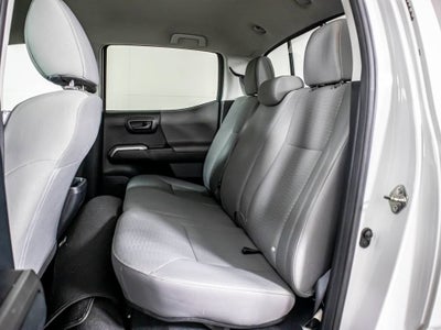 2016 Toyota Tacoma SR