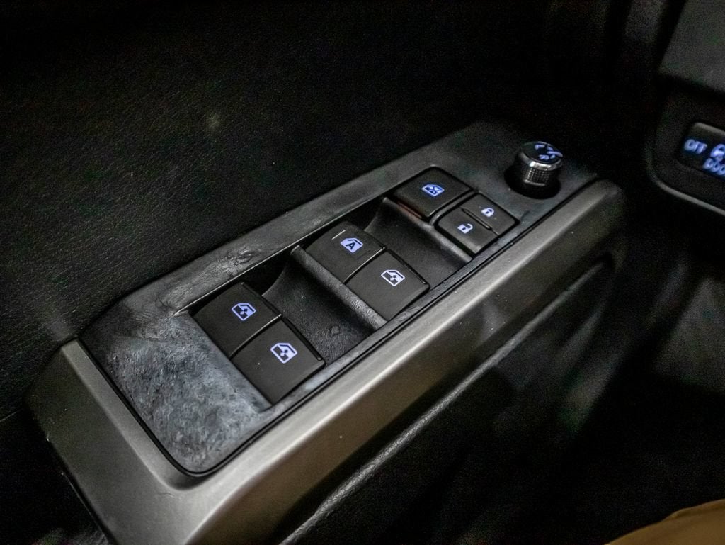 2016 Toyota Tacoma SR