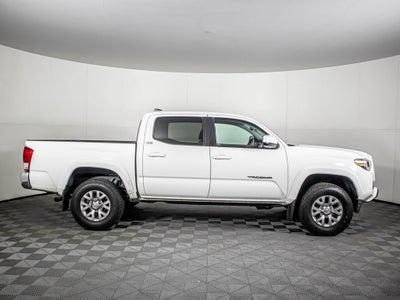 2016 Toyota Tacoma SR
