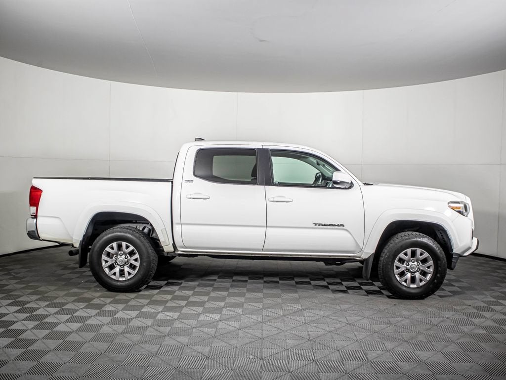 2016 Toyota Tacoma SR