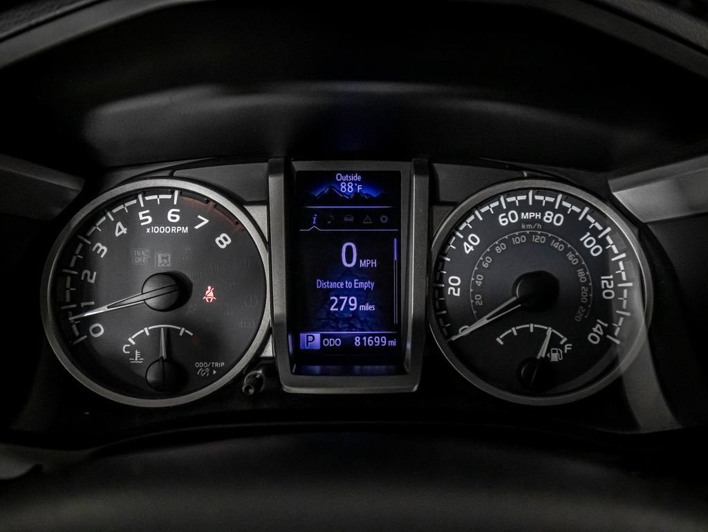 2016 Toyota Tacoma SR