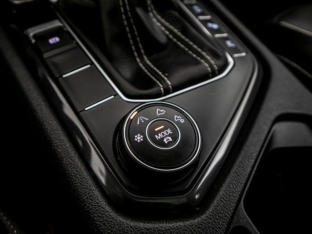 2024 Volkswagen Tiguan SEL R-Line