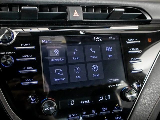 2020 Toyota Camry Hybrid XLE