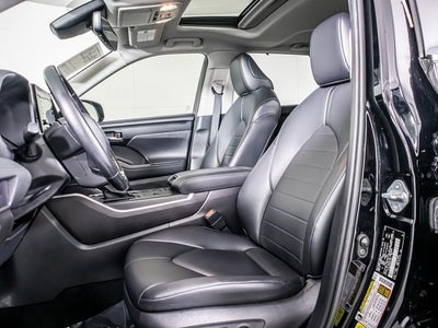 2021 Toyota Highlander Hybrid XLE