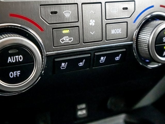 2017 Toyota Tundra 4WD Platinum