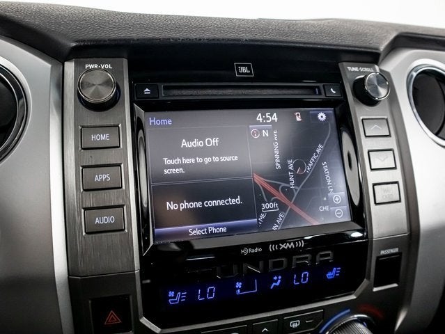 2017 Toyota Tundra 4WD Platinum