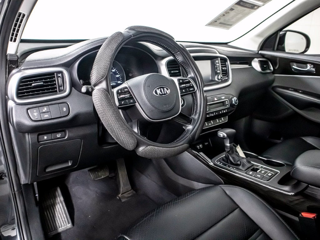 2020 Kia Sorento EX V6