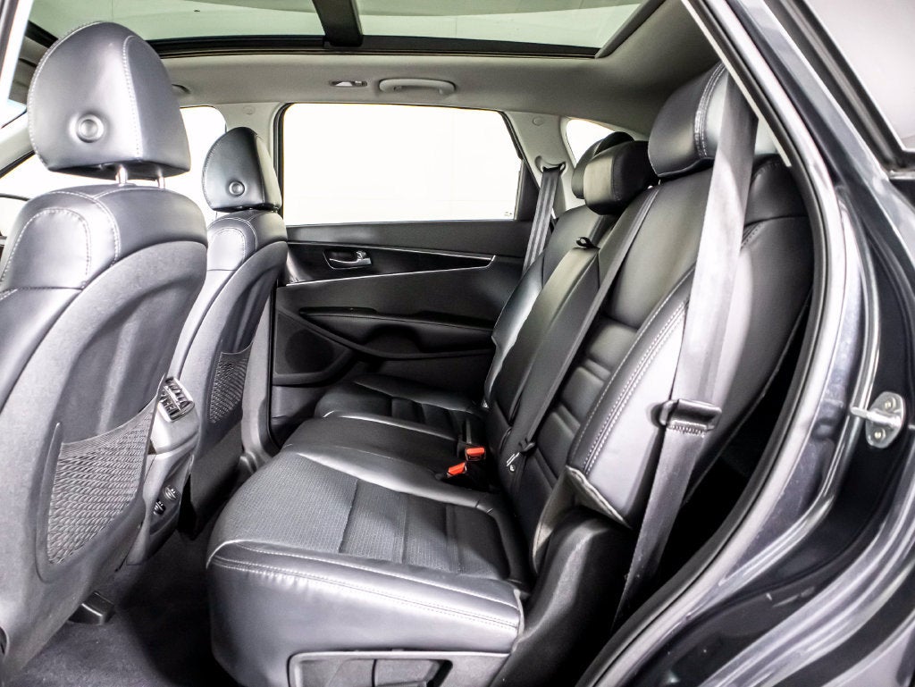 2020 Kia Sorento EX V6