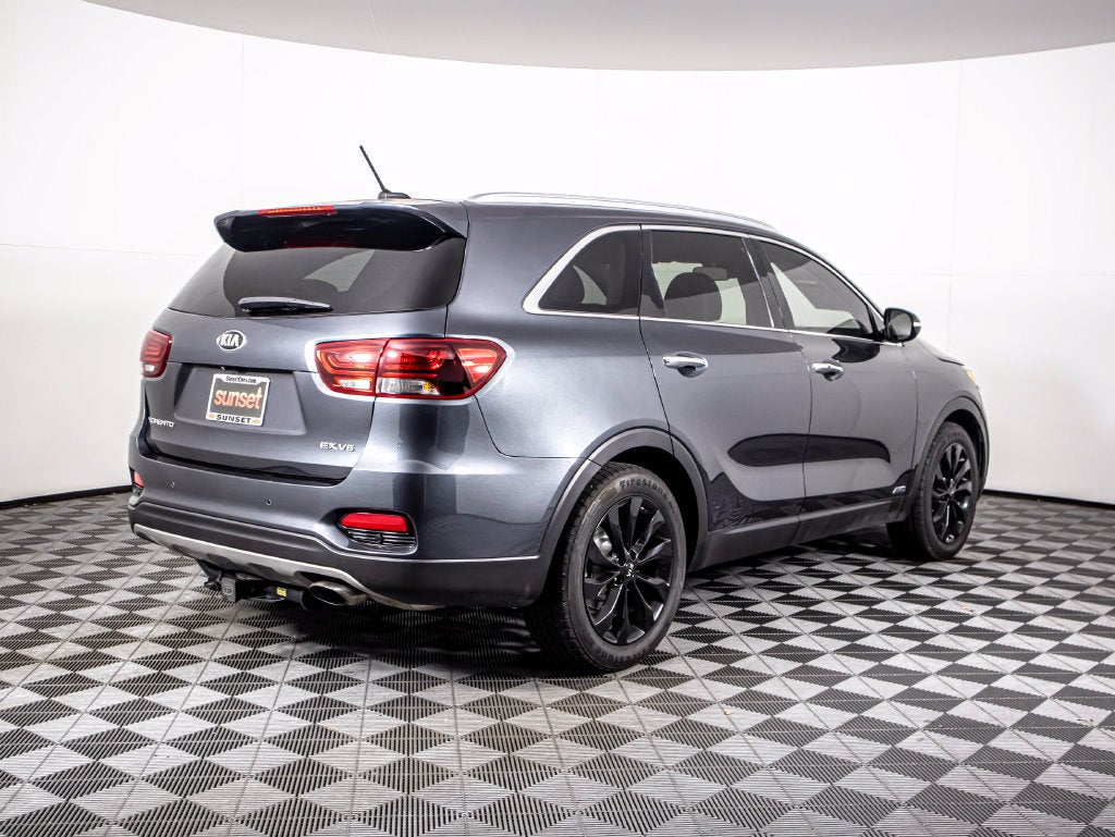 2020 Kia Sorento EX V6