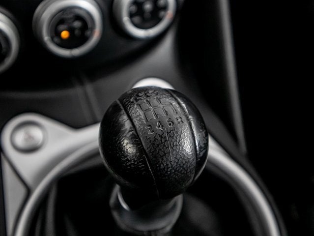 2017 Nissan 370Z 2DR CPE MT