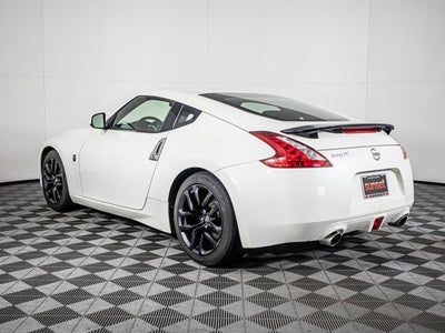 2017 Nissan 370Z 2DR CPE MT
