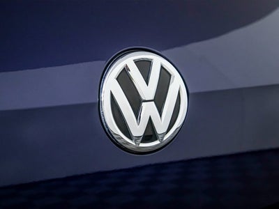 2018 Volkswagen e-Golf SEL Premium