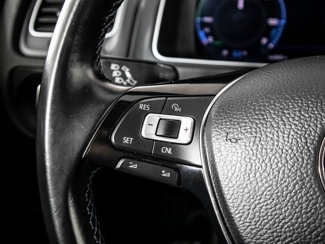 2018 Volkswagen e-Golf SEL Premium