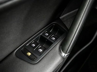 2018 Volkswagen e-Golf SEL Premium