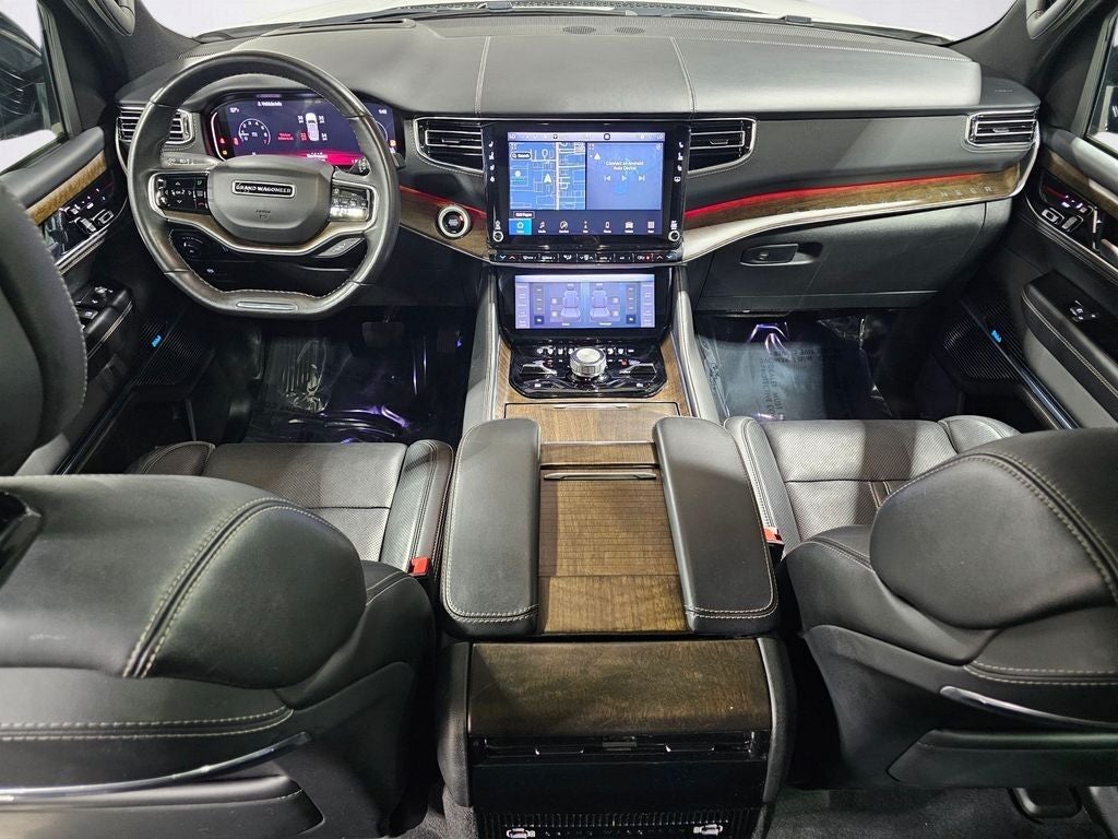 2023 Jeep Grand Wagoneer Base