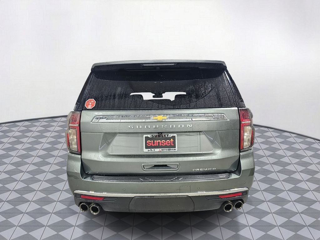 2023 Chevrolet Suburban Premier