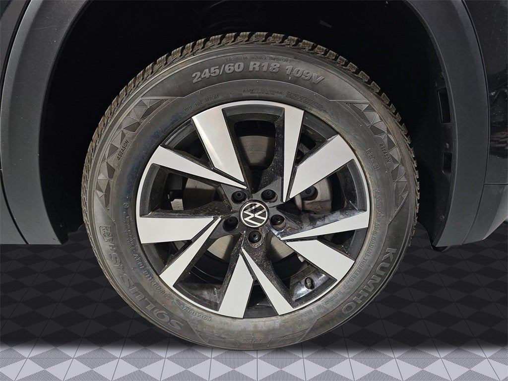 2020 Volkswagen Atlas Cross Sport 2.0T SE 4Motion