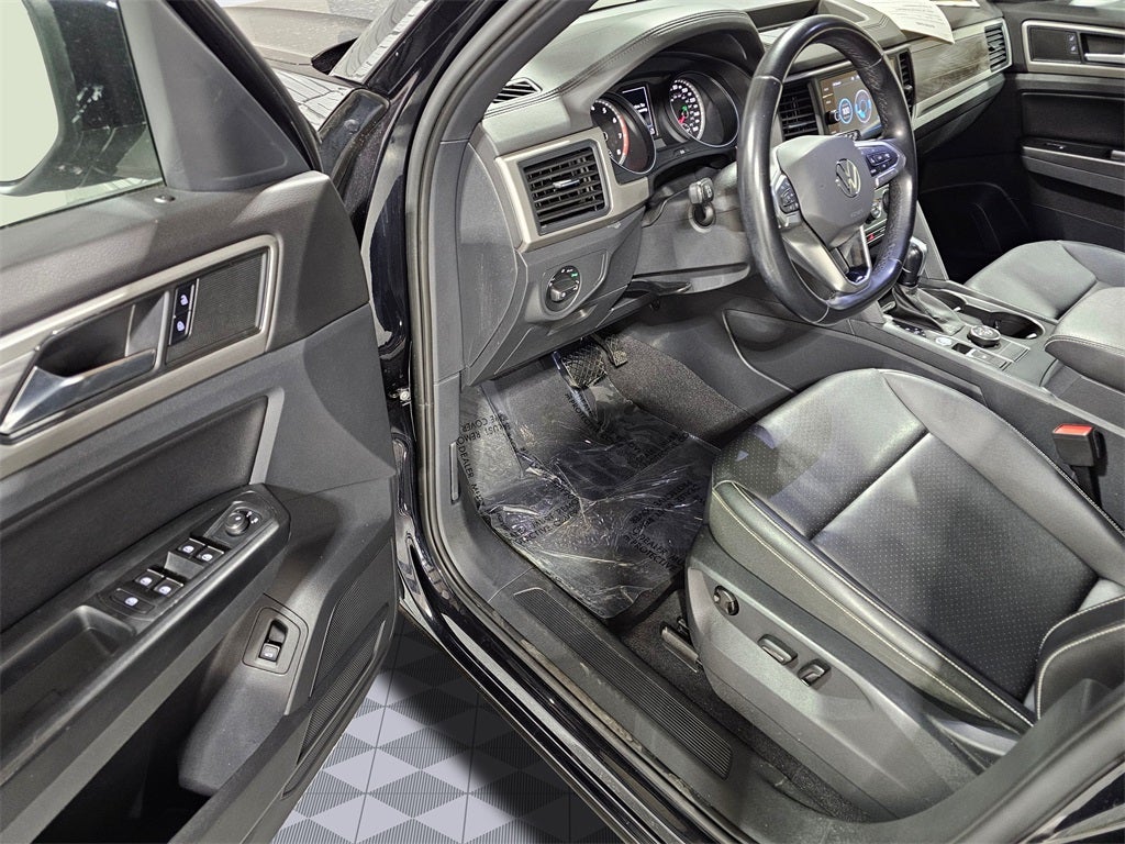 2020 Volkswagen Atlas Cross Sport 2.0T SE 4Motion