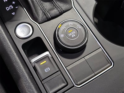 2020 Volkswagen Atlas Cross Sport 2.0T SE 4Motion