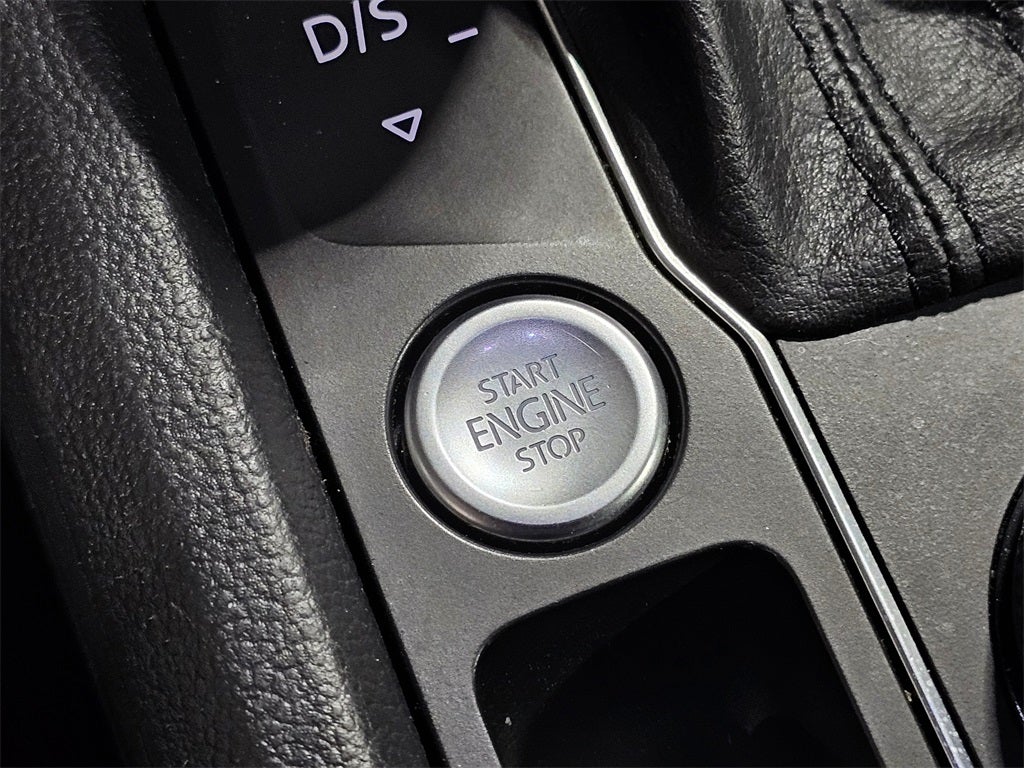 2020 Volkswagen Atlas Cross Sport 2.0T SE 4Motion