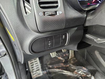 2018 Kia Forte5 SX