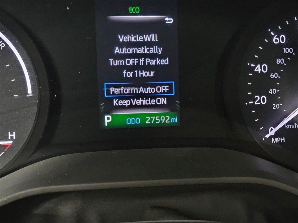 2022 Toyota Sienna LE 8 Passenger