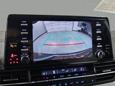 2022 Toyota Sienna LE 8 Passenger