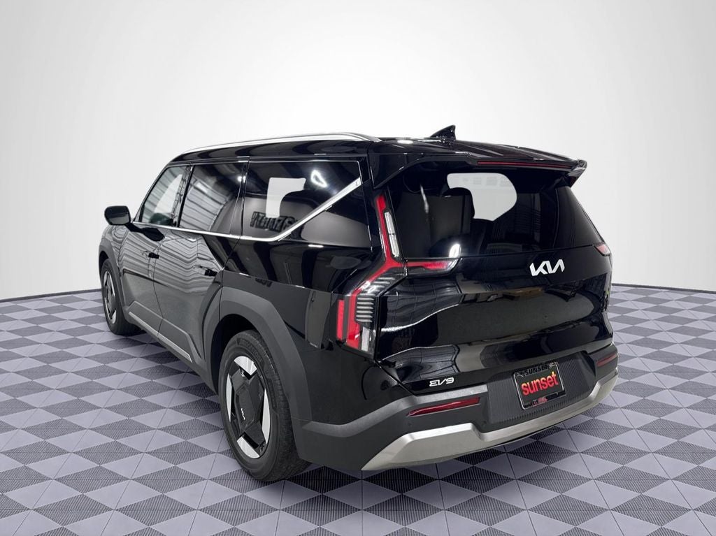 2025 Kia EV9 Wind