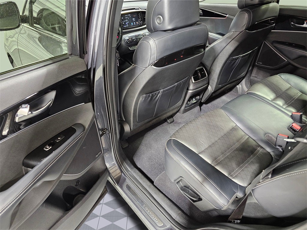 2017 Kia Sorento SX Limited