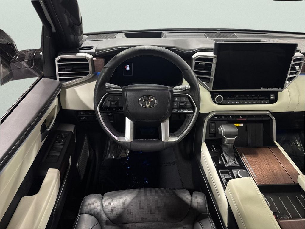 2023 Toyota Sequoia Capstone