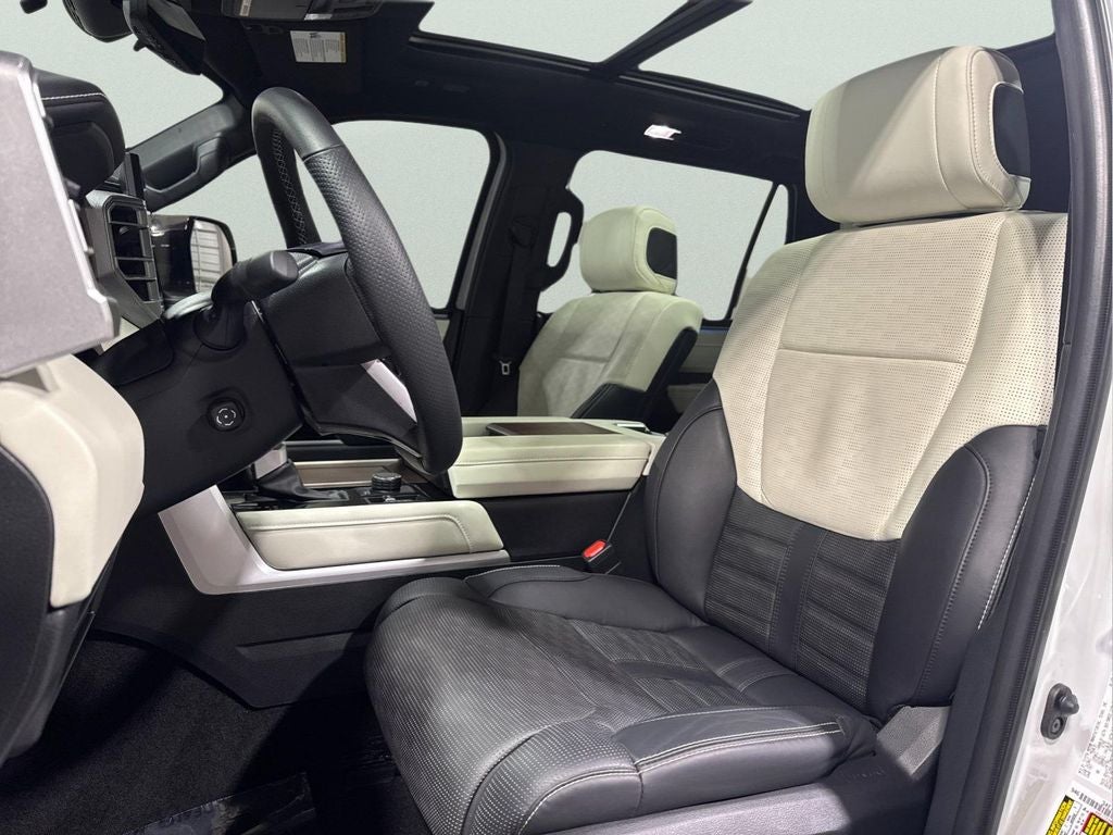 2023 Toyota Sequoia Capstone