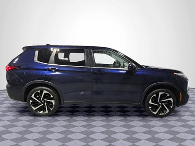 2022 Mitsubishi Outlander Black Edition