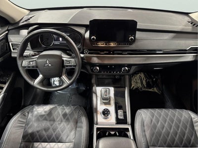 2022 Mitsubishi Outlander SEL