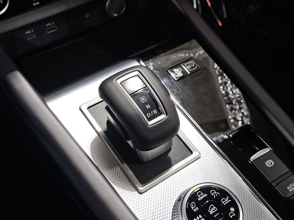 2024 Mitsubishi Outlander PHEV SEL