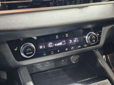 2024 Mitsubishi Outlander PHEV SEL