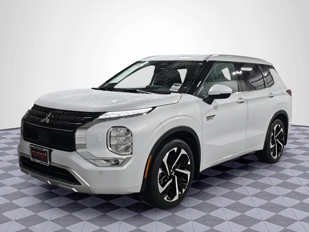 2024 Mitsubishi Outlander PHEV SEL