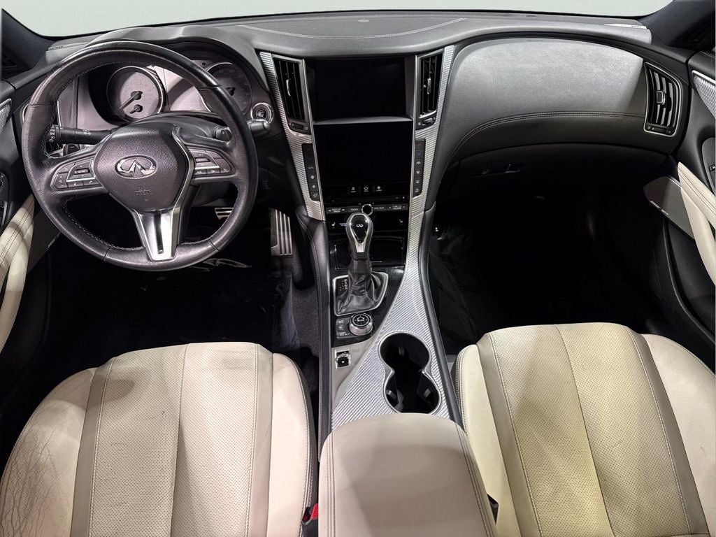 2017 INFINITI Q60 Red Sport 400