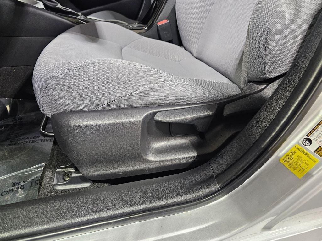 2025 Toyota Corolla Hybrid SE