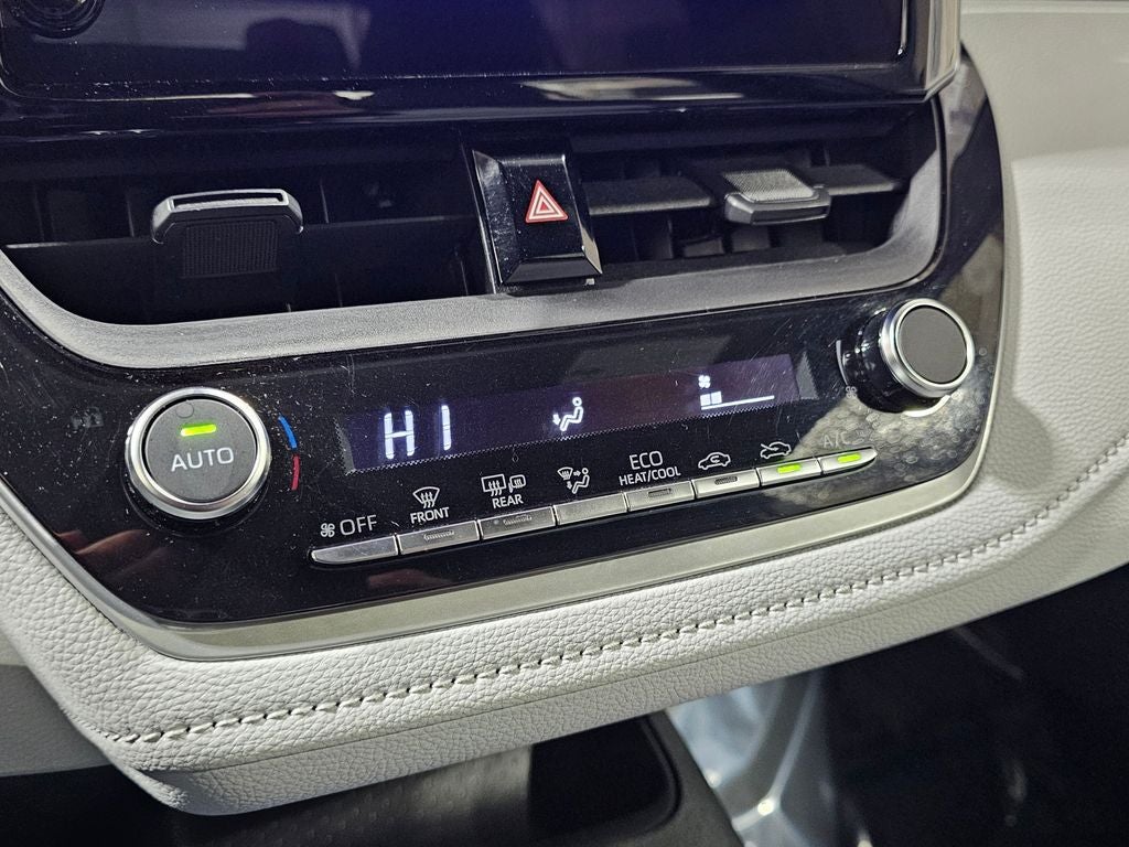 2025 Toyota Corolla Hybrid SE