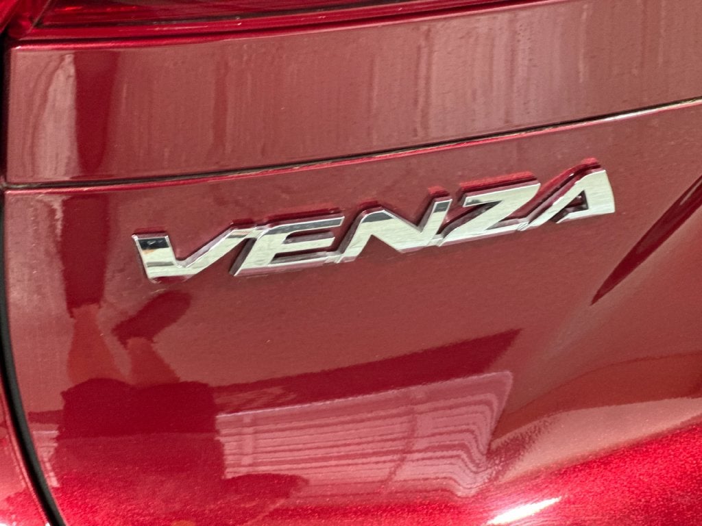 2023 Toyota Venza Limited