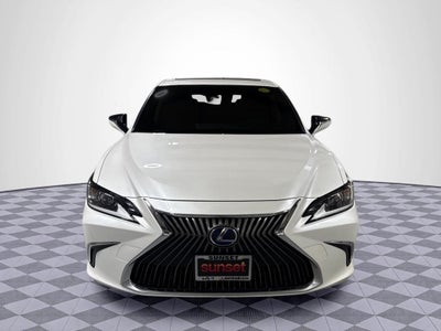 2019 Lexus ES 300h
