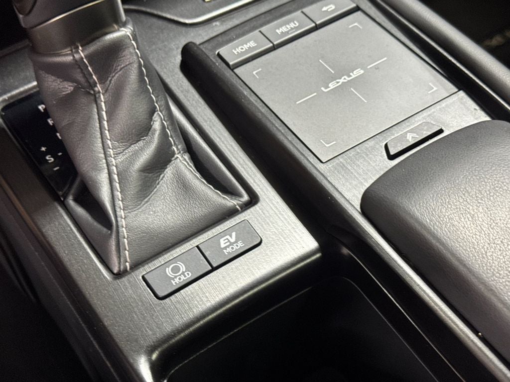 2019 Lexus ES 300h