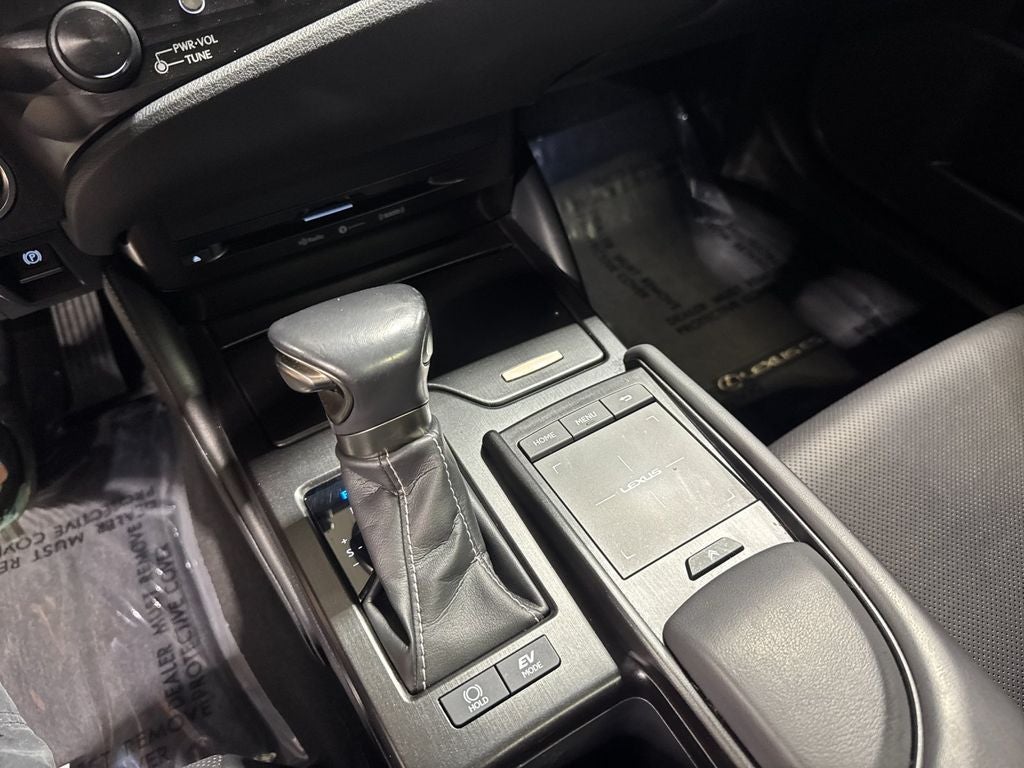 2019 Lexus ES 300h